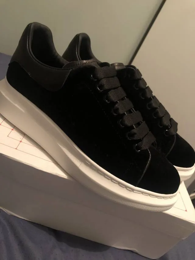 Alexander mcqueen trainers