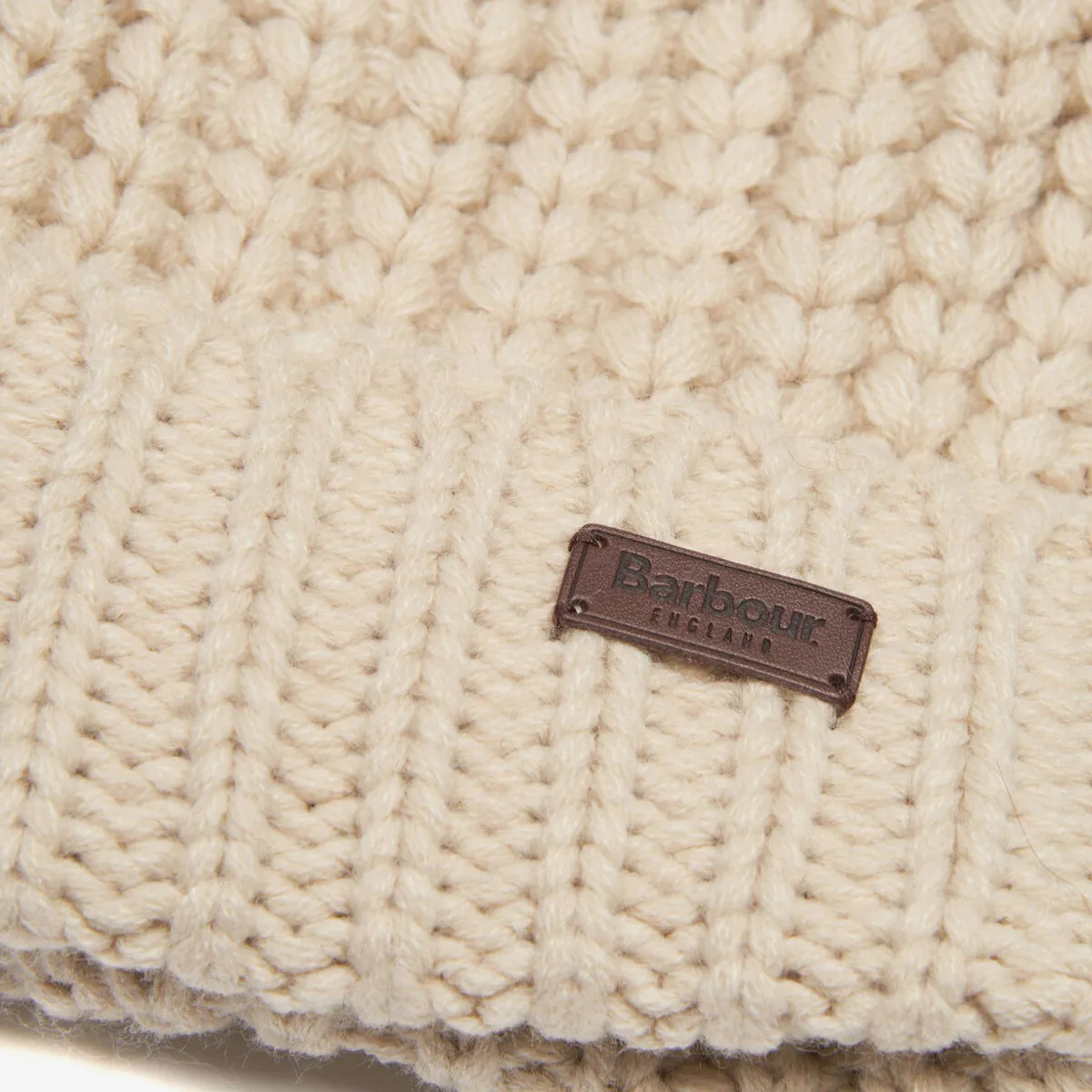 Barbour Saltburn Beanie | Pearl