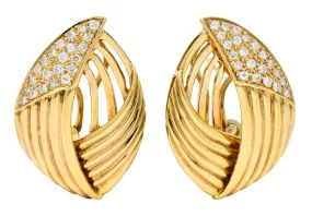 Contemporary 1.00 CTW Diamond 18 Karat Gold Earrings