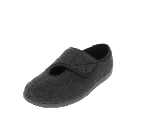 Kendale M2 Black Slipper