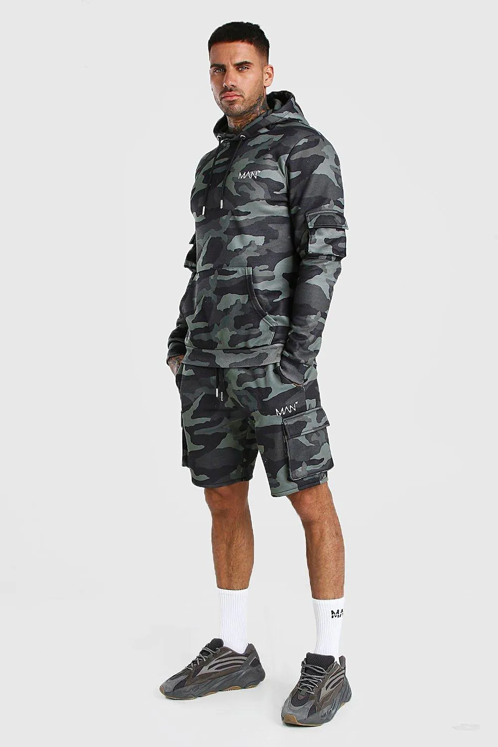 Original MAN Camo Cargo Short Tracksuit | boohooMAN UK